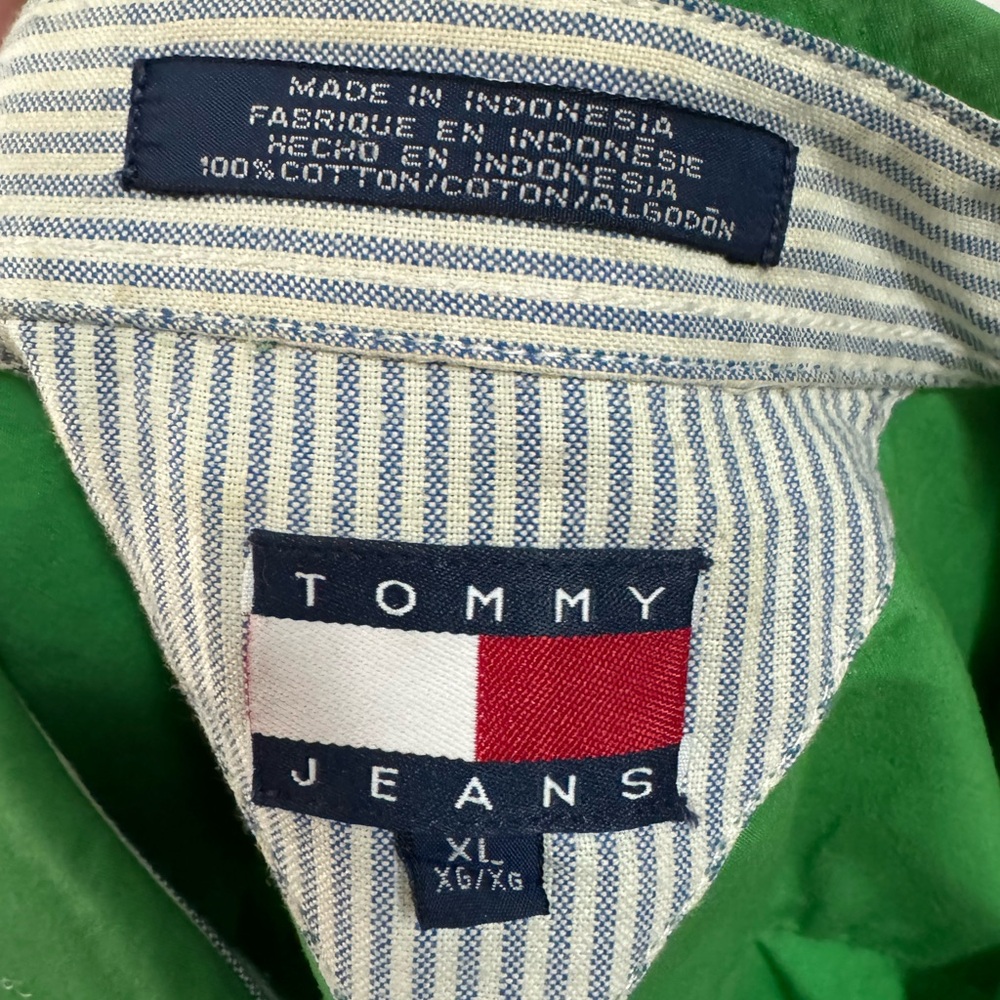 🔥2/$25 Tommy Hilfiger Vibrant Green Casual Shirt - Picture 3 of 3